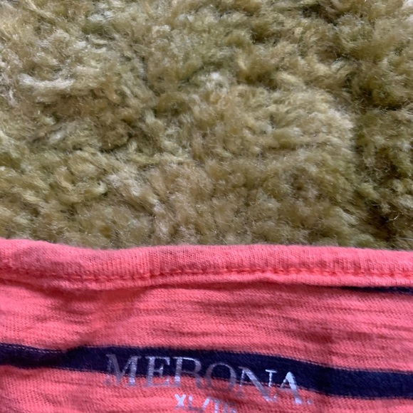 Shirt - Picture 2 of 2